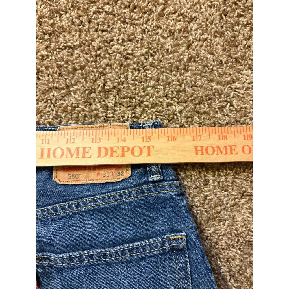 Levi's 550 Relaxed Fit Tapered Leg Medium Wash Denim Mens Size 31x32 Blue